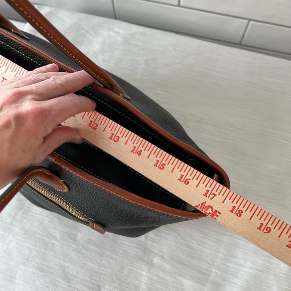 Dooney & Bourke Black and Tan Pebble Tote - Picture 13 of 16